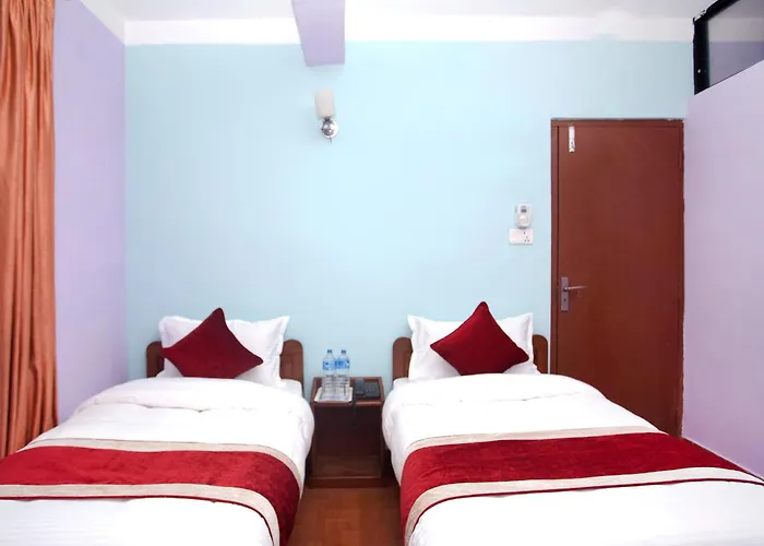 Hotel Oyo 356 Kanjerowa