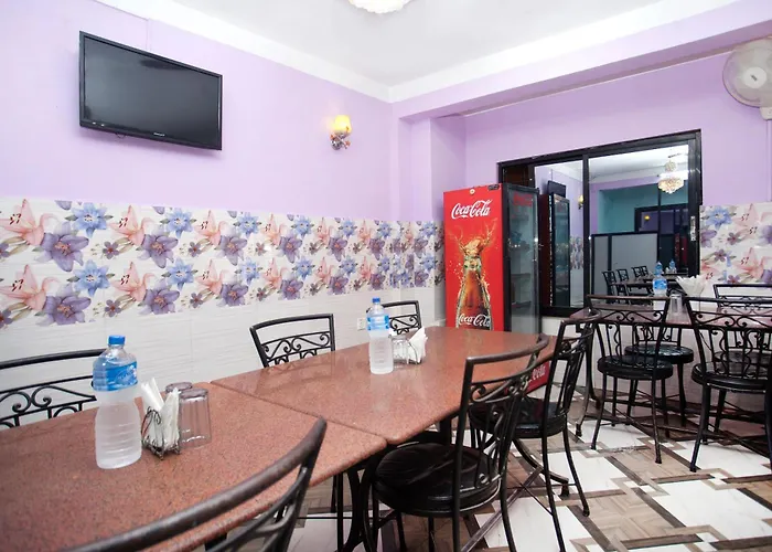 Oyo 356 Kanjerowa Hotel Kathmandu